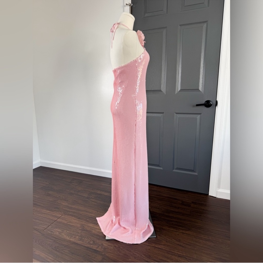 Rodarte Appliquéd sequined tulle halterneck gown - Picture 5 of 12